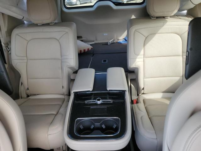 Photo 10 from auction – 2018 LINCOLN NAVIGATOR with VIN 5LMJJ2LT8JEL05388