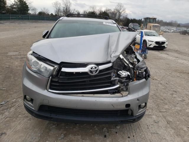Photo 5 from auction – 2015 TOYOTA HIGHLANDER with VIN 5TDYKRFH8FS068616