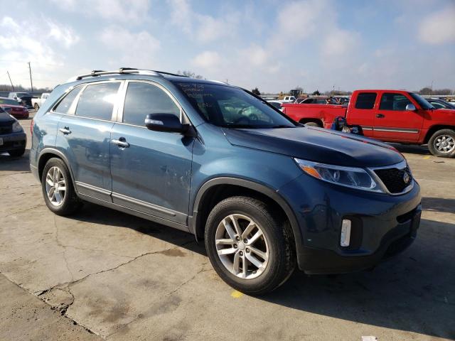 Photo 4 from auction – 2014 KIA SORENTO LX with VIN 5XYKT3A62EG438136