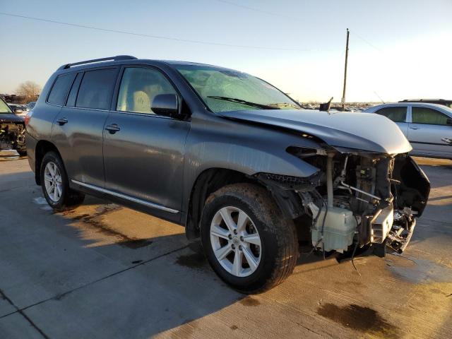 Photo 4 from auction – 2013 TOYOTA HIGHLANDER with VIN 5TDBK3EH1DS200357
