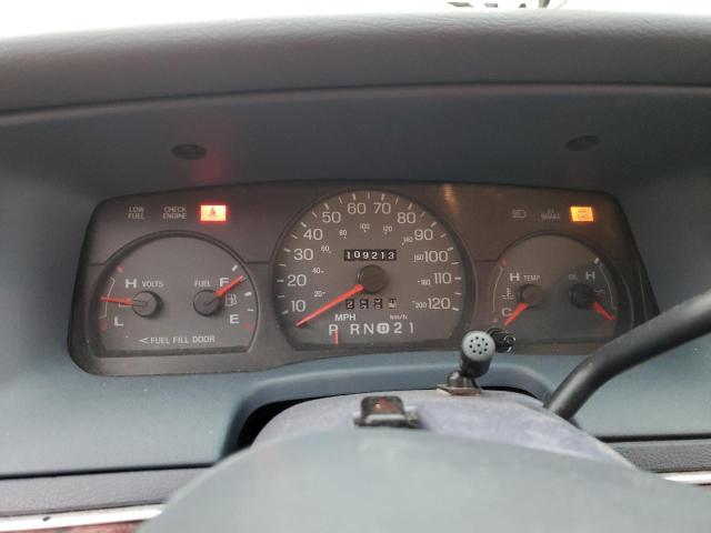 Photo 9 from auction – 2001 MERCURY GRAND MARQ with VIN 2MEFM74W91X635001