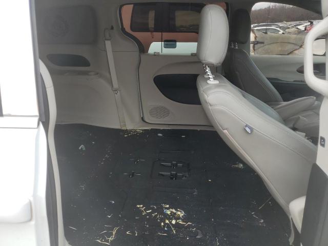 Photo 11 from auction – 2017 CHRYSLER PACIFICA T with VIN 2C4RC1DG3HR529312