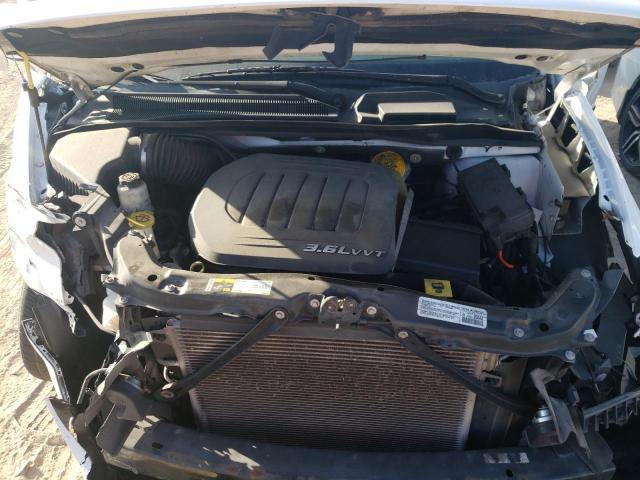 Photo 12 from auction – 2014 CHRYSLER TOWN & COU with VIN 2C4RC1BG1ER434066