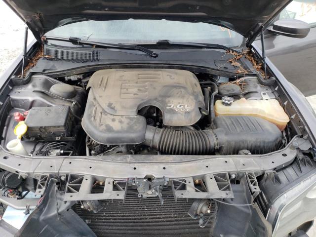 Photo 11 from auction – 2017 CHRYSLER 300 S with VIN 2C3CCABG7HH662853