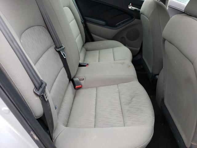 Photo 10 from auction – 2015 KIA FORTE LX with VIN KNAFK4A69F5390880