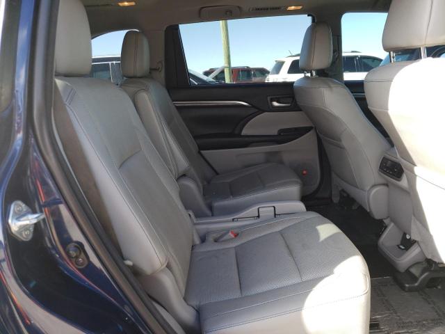 Photo 11 from auction – 2016 TOYOTA HIGHLANDER with VIN 5TDDKRFH6GS330147