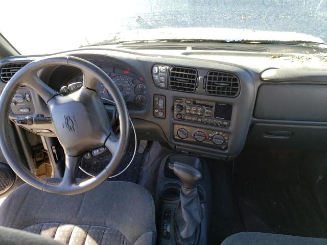 Photo 8 from auction – 2002 CHEVROLET BLAZER with VIN 1GNCT18W62K150177
