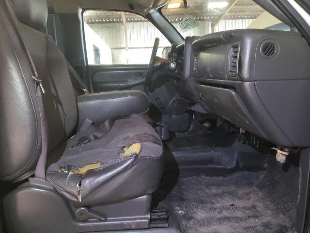 Photo 5 from auction – 2005 CHEVROLET SILVERADO with VIN 1GCHC29U75E211234