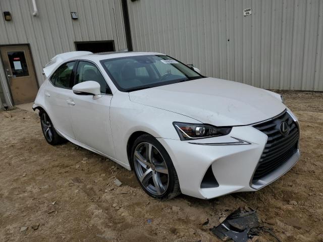 Photo 4 from auction – 2018 LEXUS IS 300 with VIN JTHC81D29J5027689