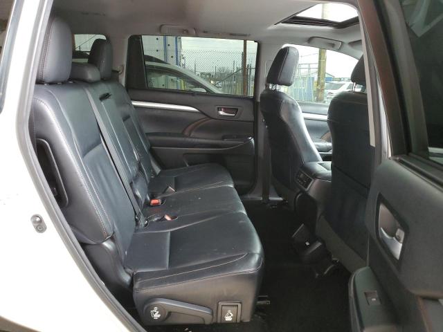 Photo 10 from auction – 2015 TOYOTA HIGHLANDER with VIN 5TDJKRFH9FS098113