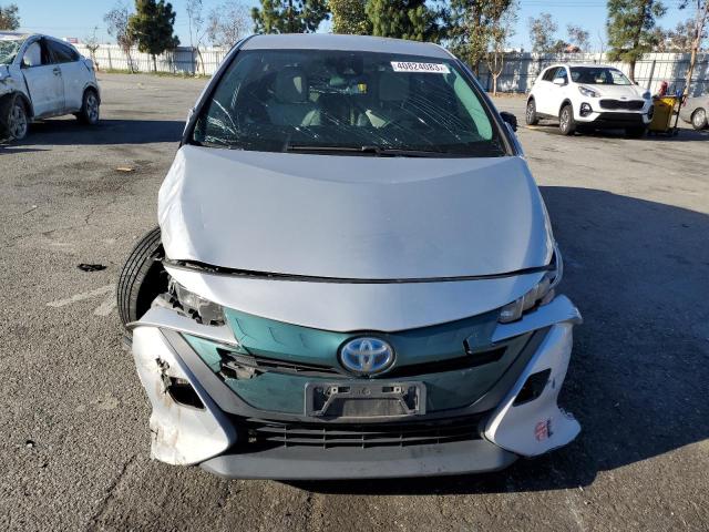 Photo 5 from auction – 2017 TOYOTA PRIUS PRIM with VIN JTDKARFP5H3000746