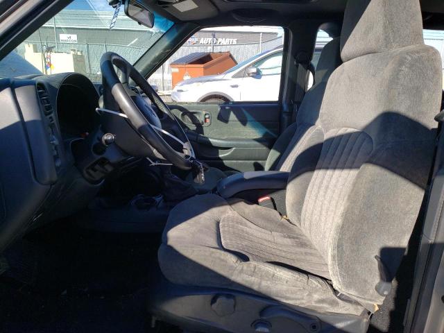 Photo 7 from auction – 2002 CHEVROLET BLAZER with VIN 1GNCT18W62K150177
