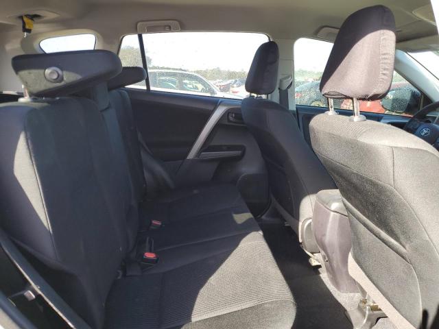Photo 11 from auction – 2018 TOYOTA RAV4 LE with VIN 2T3ZFREV8JW493356