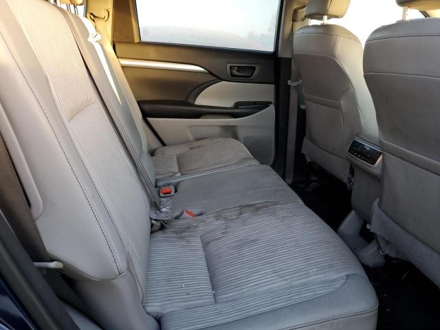 Photo 10 from auction – 2015 TOYOTA HIGHLANDER with VIN 5TDBKRFH9FS087908