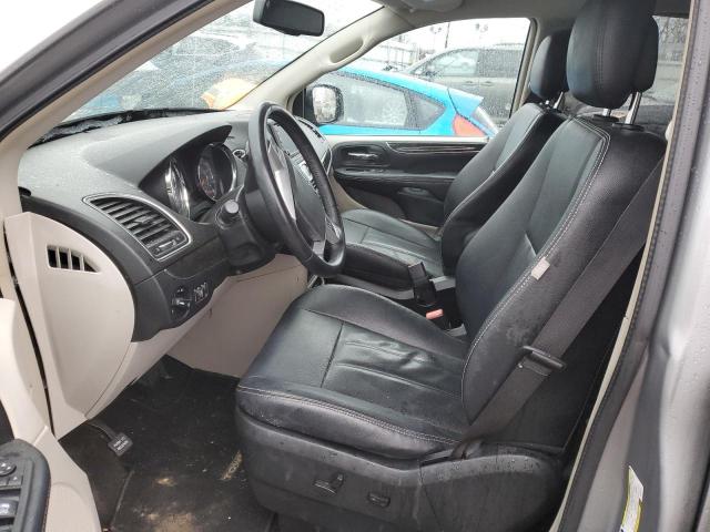 Photo 7 from auction – 2016 CHRYSLER TOWN & COU with VIN 2C4RC1BGXGR229817