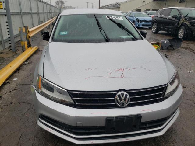 Photo 5 from auction – 2015 VOLKSWAGEN JETTA BASE with VIN 3VW2K7AJ9FM292401