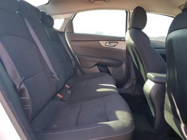 Photo 10 from auction – 2019 KIA FORTE FE with VIN 3KPF24AD2KE090498