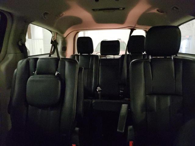 Photo 10 from auction – 2014 CHRYSLER TOWN & COU with VIN 2C4RC1BGXER292977