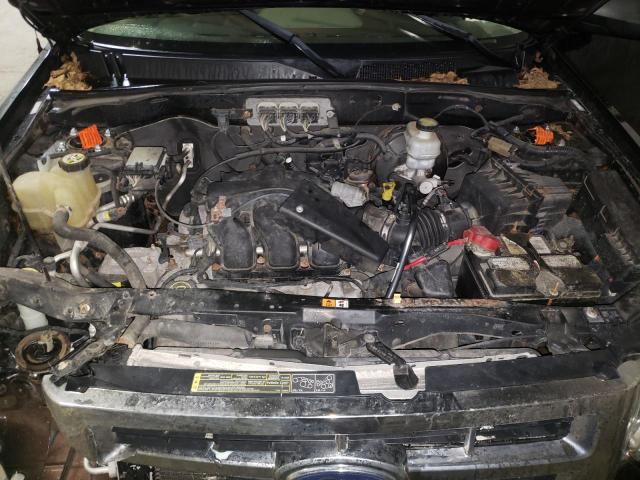 Photo 12 from auction – 2008 FORD ESCAPE XLT with VIN 1FMCU93198KE03531