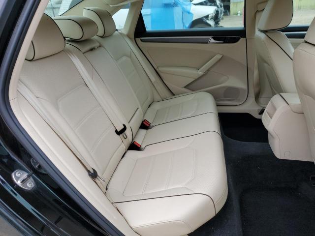 Photo 10 from auction – 2016 VOLKSWAGEN PASSAT with VIN 1VWAT7A36GC058942