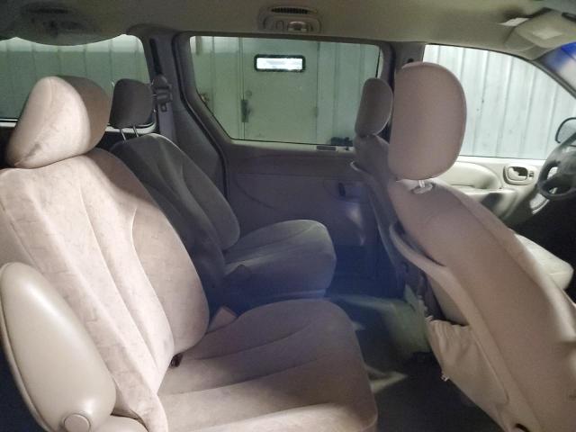 Photo 11 from auction – 2002 CHRYSLER TOWN & COU with VIN 2C8GT54L42R683531