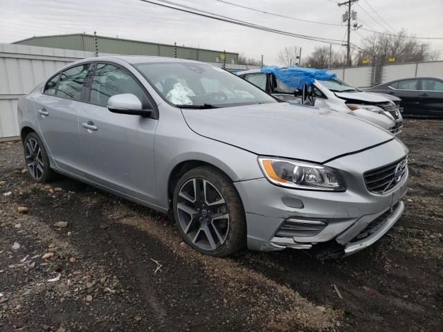 Photo 4 from auction – 2017 VOLVO S60 with VIN YV126MFL6H2437074