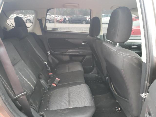 صورة رقم 11 من المزاد - 2016 MITSUBISHI OUTLANDER مع VIN JA4AD3A32GZ052863
