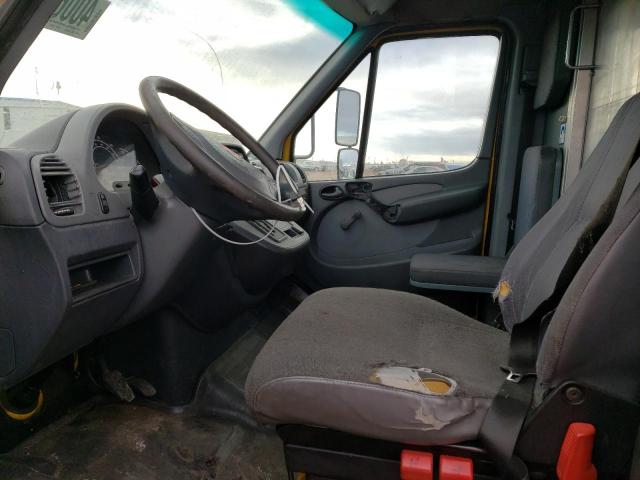 Photo 7 from auction – 2003 SPRINTER 2500 SPRIN with VIN WD2YD742X35559301