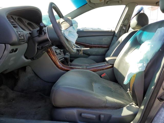 Photo 7 from auction – 2000 ACURA 3.2TL with VIN 19UUA5666YA010742