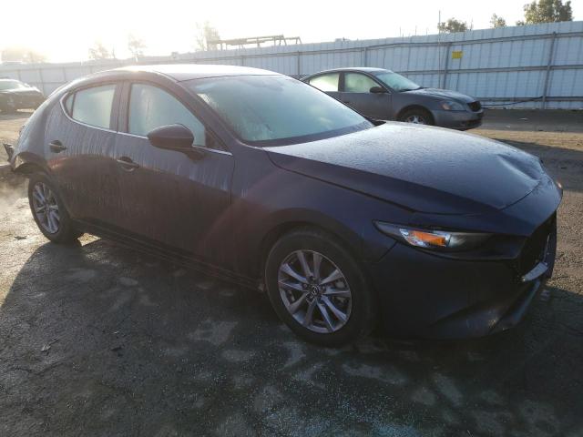 Photo 4 from auction – 2021 MAZDA 3 with VIN JM1BPAJL9M1306049