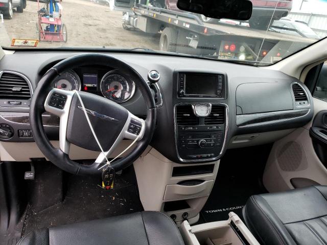 Photo 8 from auction – 2016 CHRYSLER TOWN & COU with VIN 2C4RC1BG9GR260265