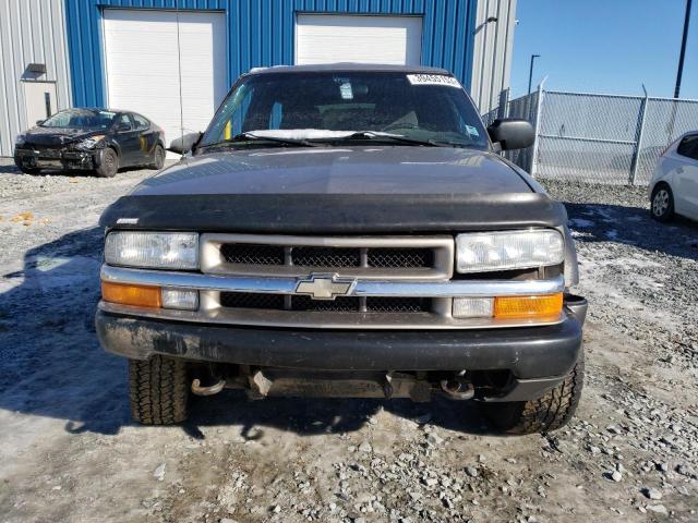 Photo 5 from auction – 2002 CHEVROLET BLAZER with VIN 1GNCT18W62K150177