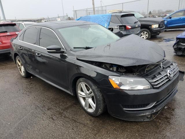 Photo 4 from auction – 2015 VOLKSWAGEN PASSAT SE with VIN 1VWBV7A35FC050859