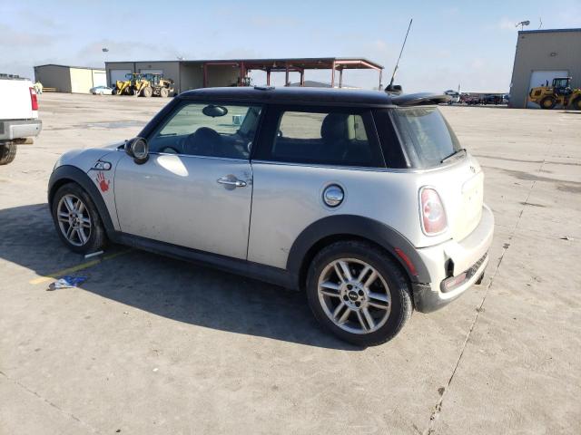 Photo 2 from auction – 2012 MINI COOPER S with VIN WMWSV3C53CTY29051
