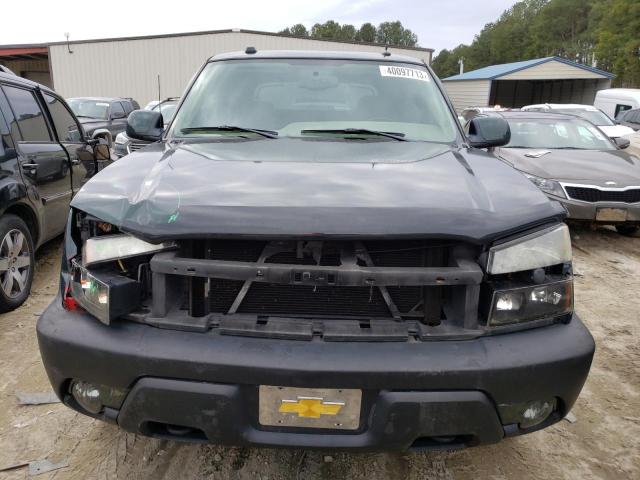 Photo 5 from auction – 2004 CHEVROLET AVALANCHE with VIN 3GNEK12T64G260618