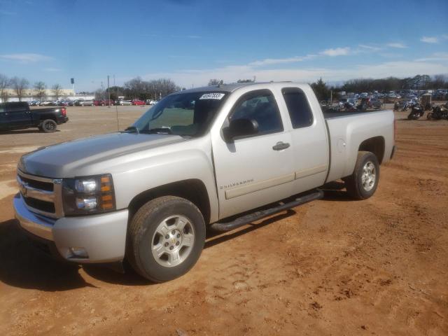 CHEVROLET SILVERADO 2008 with VIN 1GCEC19048Z210856 - Photo from auction