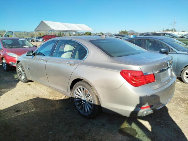 Photo 2 from auction – 2012 BMW 740 I with VIN WBAKA4C58CDS99090
