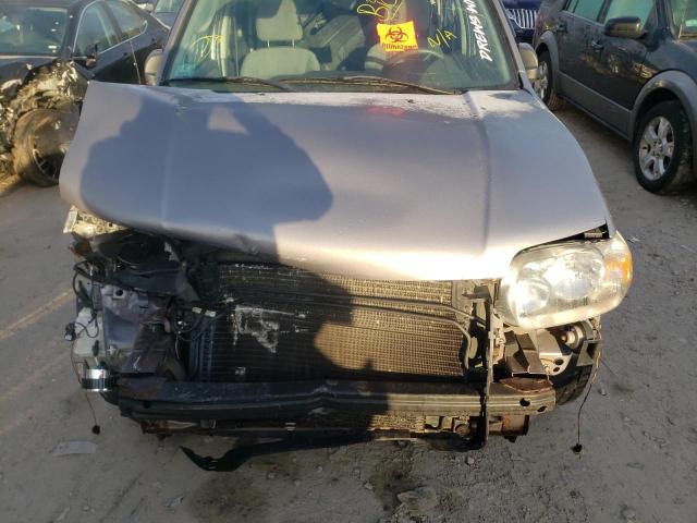 Photo 12 from auction – 2007 FORD ESCAPE XLT with VIN 1FMYU03187KB77790