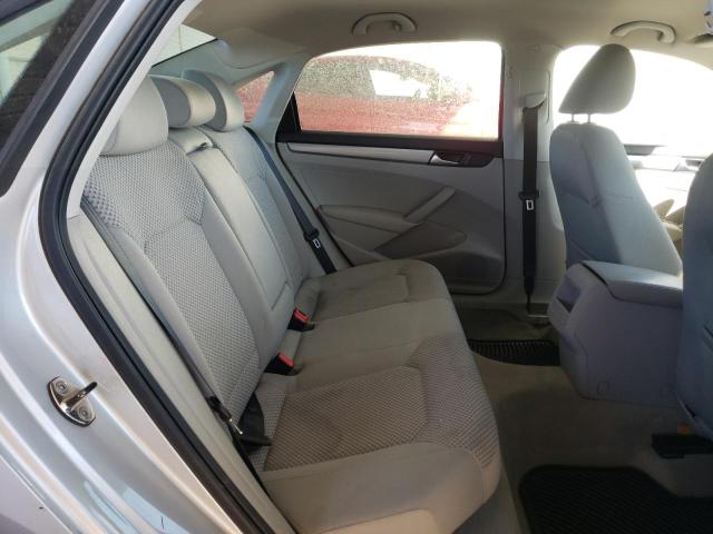 Photo 10 from auction – 2012 VOLKSWAGEN PASSAT S with VIN 1VWAH7A32CC065057