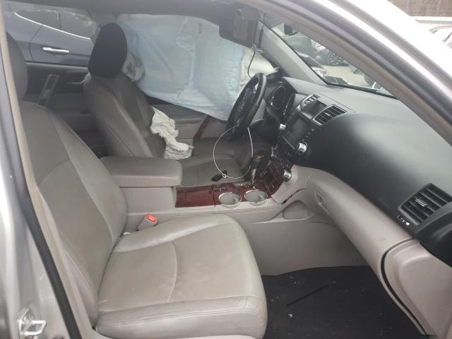 Photo 7 from auction – 2011 TOYOTA HIGHLANDER with VIN 5TDDK3EH4BS055160