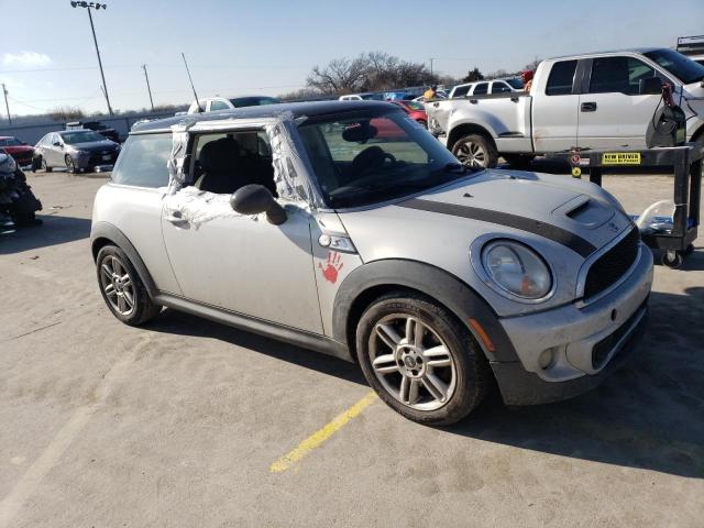 Photo 4 from auction – 2012 MINI COOPER S with VIN WMWSV3C53CTY29051