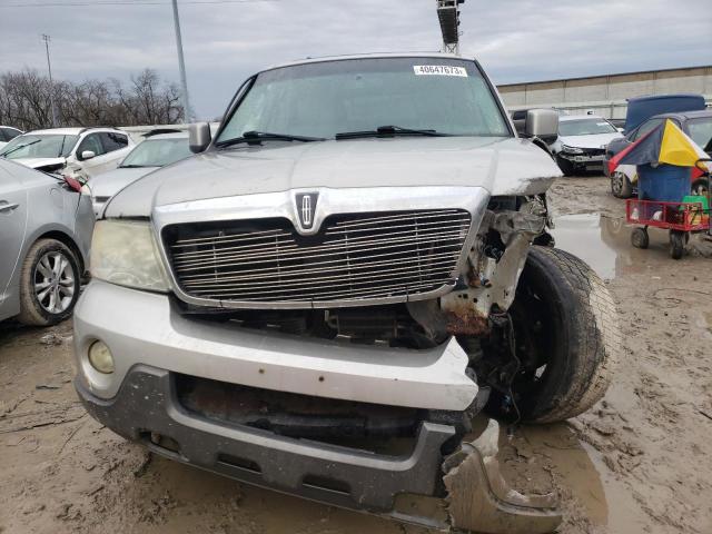 Photo 5 from auction – 2004 LINCOLN NAVIGATOR with VIN 5LMFU27R54LJ35504
