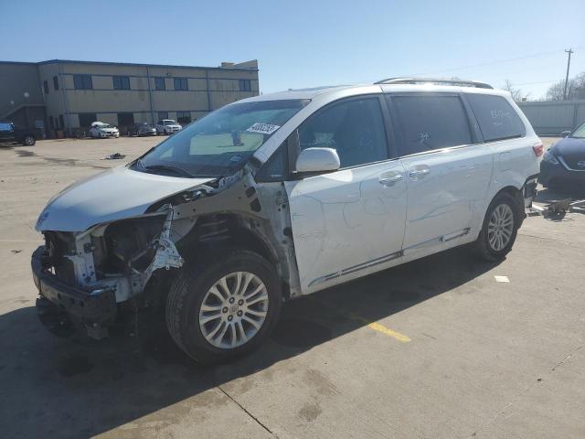 Photo 1 from auction – 2015 TOYOTA SIENNA XLE with VIN 5TDYK3DC6FS681192