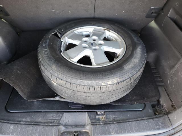 Photo 13 from auction – 2010 FORD ESCAPE XLT with VIN 1FMCU0D73AKD26272