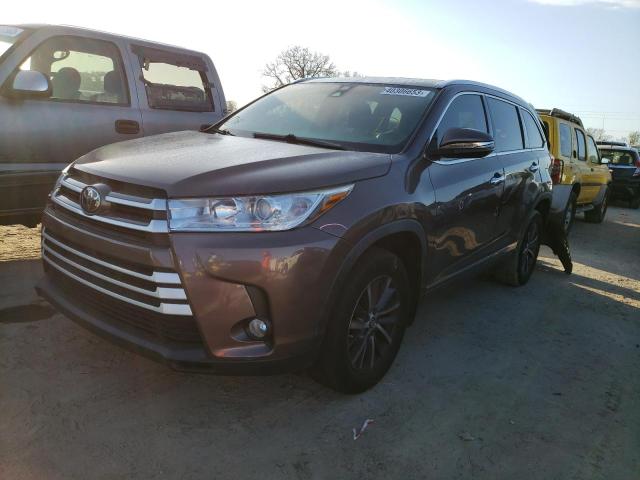 TOYOTA HIGHLANDER 2017 with VIN 5TDKZRFH8HS222441 - Photo from auction