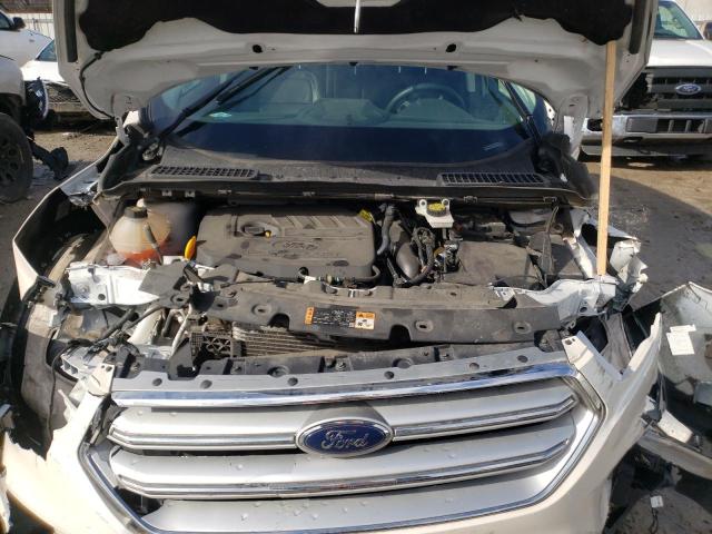 Photo 11 from auction – 2018 FORD ESCAPE SEL with VIN 1FMCU0HD7JUC57610