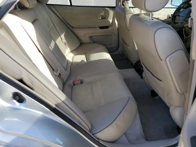 Photo 10 from auction – 2002 LEXUS IS 300 with VIN JTHBD192720054422