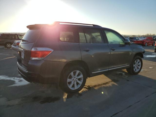 Photo 3 from auction – 2013 TOYOTA HIGHLANDER with VIN 5TDBK3EH1DS200357