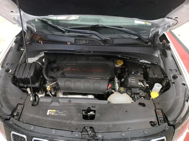 Photo 12 from auction – 2017 JEEP COMPASS LA with VIN 3C4NJDBBXHT645634