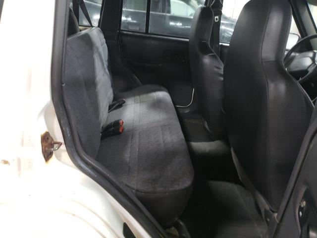 Фото 11 с аукциона – 2000 JEEP CHEROKEE S с VIN 1J4FF48S3YL177555